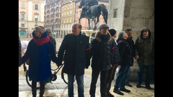 Bersani, la disumanità non dilaghi Bersani, la disumanità non dilaghi