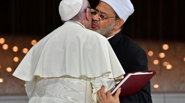 Le pape et l'imam d'Al-Azhar appellent à la fraternité et à la liberté de croyance Le pape et l'imam d'Al-Azhar appellent à la fraternité et à la liberté de croyance