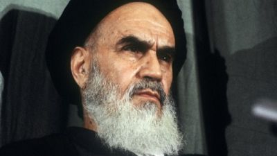 L'ayatollah Khomeiny le 5 février 1979 à Téhéran L'ayatollah Khomeiny le 5 février 1979 à Téhéran
