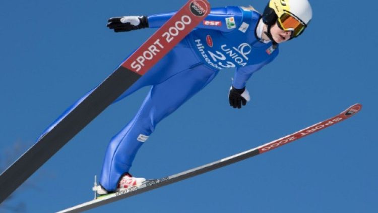 Les Bleus du blanc: les filles loin des meilleures en saut à ski