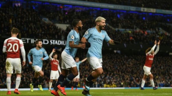 Angleterre: les deux Manchester rebondissent, Agüero voit triple Angleterre: les deux Manchester rebondissent, Agüero voit triple