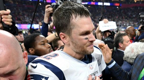Super Bowl: New England remporte le "SuperBore" Super Bowl: New England remporte le "SuperBore"