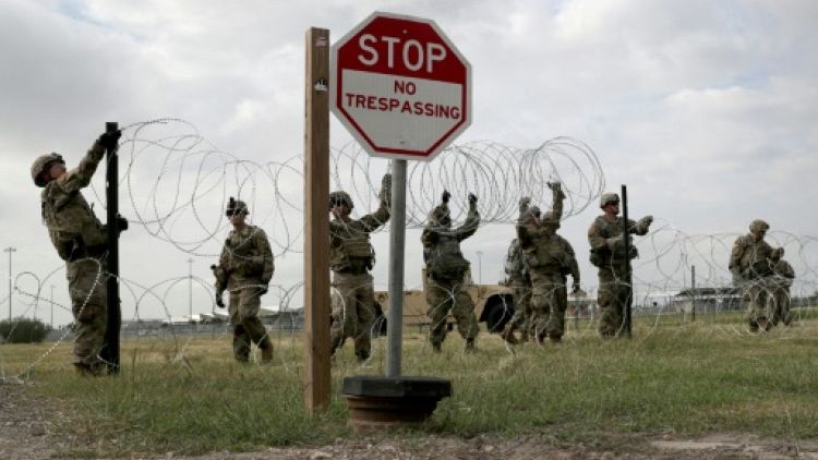 Le Pentagone démultiplie les déploiements à la frontière USA-Mexique