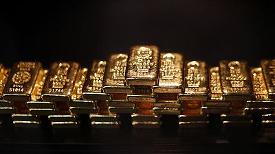 هبوط الذهب وسط تعاملات هزيلة مع انحسار العزوف عن المخاطرة هبوط الذهب وسط تعاملات هزيلة مع انحسار العزوف عن المخاطرة