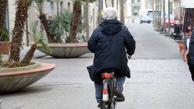 A 81 anni gestiva spaccio a Milano A 81 anni gestiva spaccio a Milano