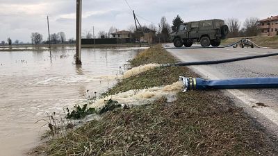 Piena del Reno, allerta si attenua Piena del Reno, allerta si attenua
