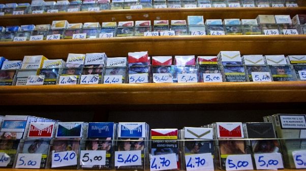 Dorme in negozio e sventa un furto Dorme in negozio e sventa un furto
