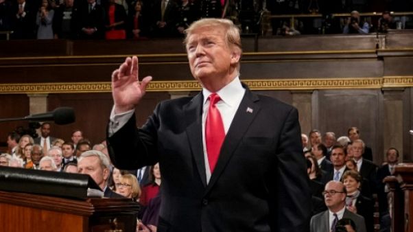 Trump tente la conciliation dans un climat politique délétère Trump tente la conciliation dans un climat politique délétère