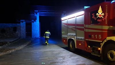 Piena fiume, evacuata famiglia Calabria Piena fiume, evacuata famiglia Calabria