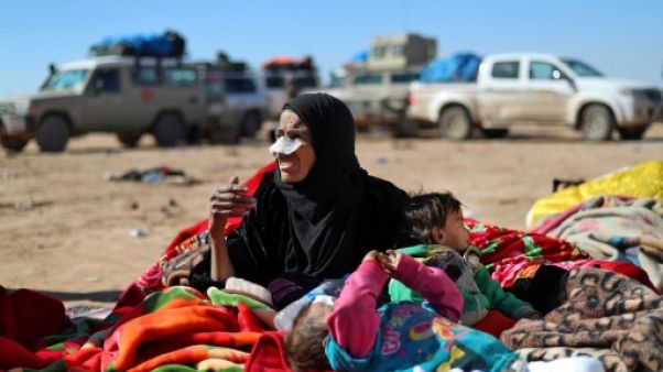 Dans l'est syrien, des civils échappent à l'EI mais pas à la mort Dans l'est syrien, des civils échappent à l'EI mais pas à la mort