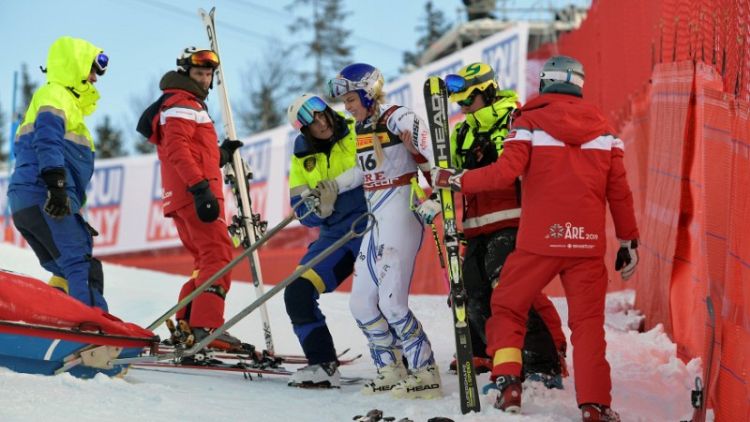 Alpine skiing - Vonn crashes but Shiffrin wins Super-G gold at worlds