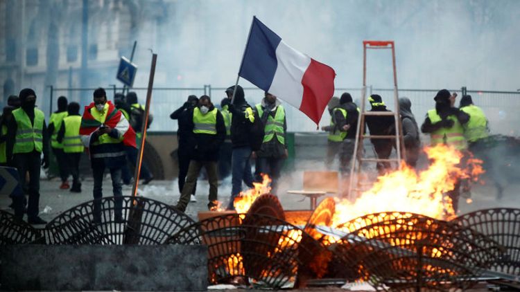French parliament passes law to curb violent protests