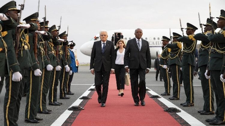 Mattarella in Angola incontra Presidente