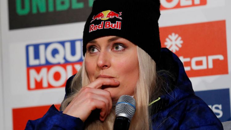 Alpine skiing - Vonn sits out downhill training after Super-G crash