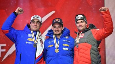 Mondiaux de ski: Paris sacré en super G, le "Papy" Clarey 2e Mondiaux de ski: Paris sacré en super G, le "Papy" Clarey 2e