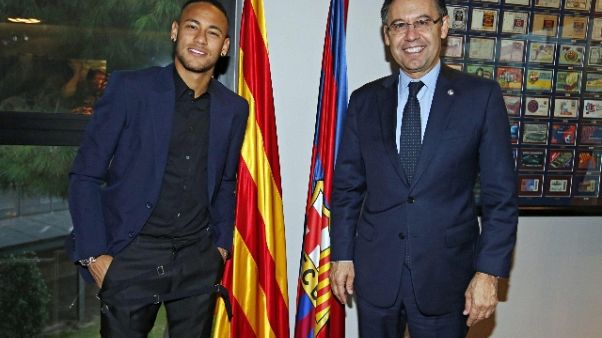 Barca: Bartomeu, nessuno pensa a Neymar Barca: Bartomeu, nessuno pensa a Neymar