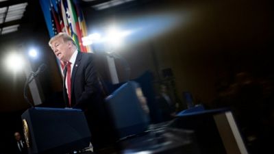 Trump entrevoit la reprise imminente de "100%" des territoires de l'EI Trump entrevoit la reprise imminente de "100%" des territoires de l'EI