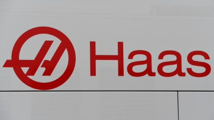 F1: Haas présente une monoplace noire et dorée pour 2019