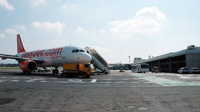 Trovati ordigni bellici, chiuso Ciampino Trovati ordigni bellici, chiuso Ciampino