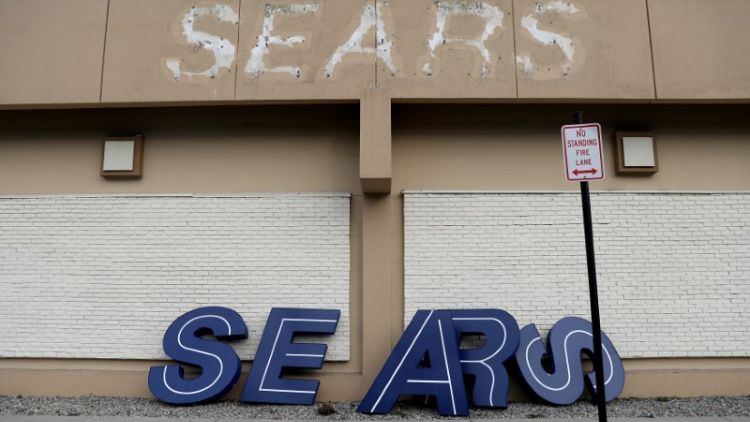 U.S. bankruptcy judge approves sale of Sears to Chairman Lampert