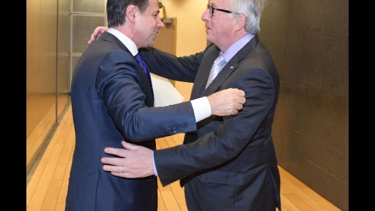 Juncker non sarà ad ascoltare Conte