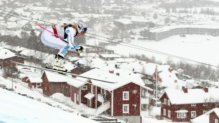 Alpine skiing - Ribs hurting, but Vonn has another gear left for downhill
