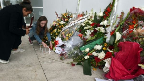 Attentats contre des touristes en Tunisie: prison à vie pour sept jihadistes Attentats contre des touristes en Tunisie: prison à vie pour sept jihadistes