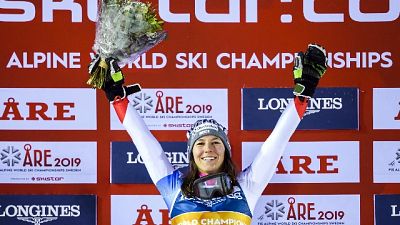 Sci: Mondiali, Holdener oro in combinata Sci: Mondiali, Holdener oro in combinata