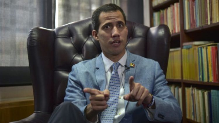 Venezuela: Guaido n'écarte pas une intervention militaire des Etats-Unis si nécessaire