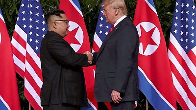 ترامب يقول إن اجتماعه مع الزعيم الكوري الشمالي سيعقد في هانوي