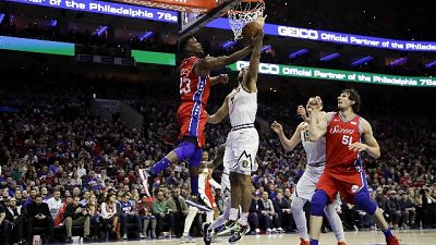 Nba, Warriors soffre, ma vince e allunga Nba, Warriors soffre, ma vince e allunga