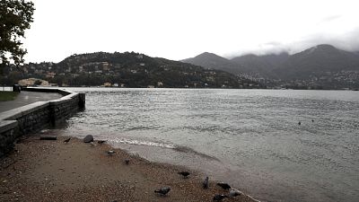 Ultraleggero precipita nel lago di Como Ultraleggero precipita nel lago di Como