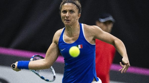 Fed Cup: Errani ko, Svizzera-Italia 1-0 Fed Cup: Errani ko, Svizzera-Italia 1-0