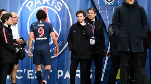 PSG: Cavani sort sur blessure, à trois jours de Manchester United PSG: Cavani sort sur blessure, à trois jours de Manchester United