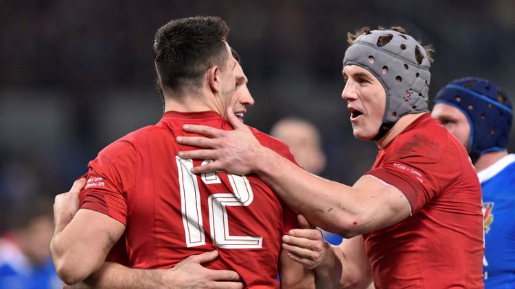 Wales see off Italy, equal century-old record win streak