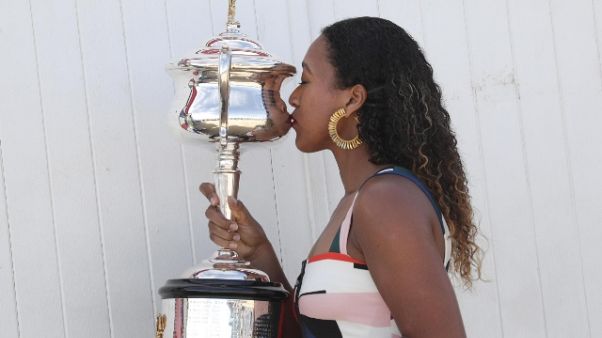 Tennis: Naomi Osaka rompe con il coach Tennis: Naomi Osaka rompe con il coach