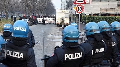Scontri Torino, tutela anche a pm Scontri Torino, tutela anche a pm