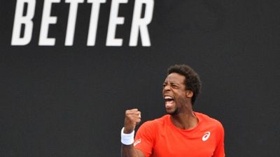 Tennis: Monfils passe, Simon cède au 1er tour à Rotterdam