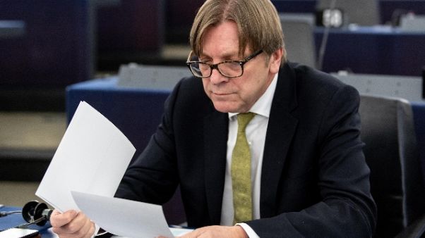 Verhofstadt, Conte burattino di M5S-Lega Verhofstadt, Conte burattino di M5S-Lega