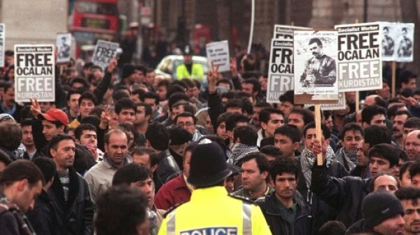 Vingt ans après son arrestation, Öcalan reste une référence pour la rébellion kurde Vingt ans après son arrestation, Öcalan reste une référence pour la rébellion kurde