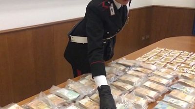 Cc sequestrano società per 250mln euro Cc sequestrano società per 250mln euro