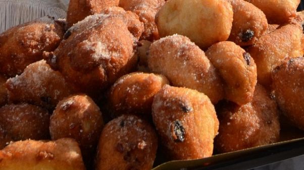 Mantova, frittelle solo a bimbi italiani Mantova, frittelle solo a bimbi italiani