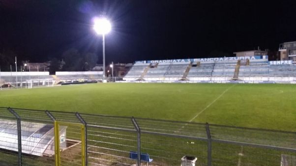 Seriw C: quarta rinuncia, Matera escluso Seriw C: quarta rinuncia, Matera escluso