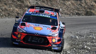 Rallye de Suède: Neuville pour un doublé, Ogier, Tänak et Loeb en embuscade