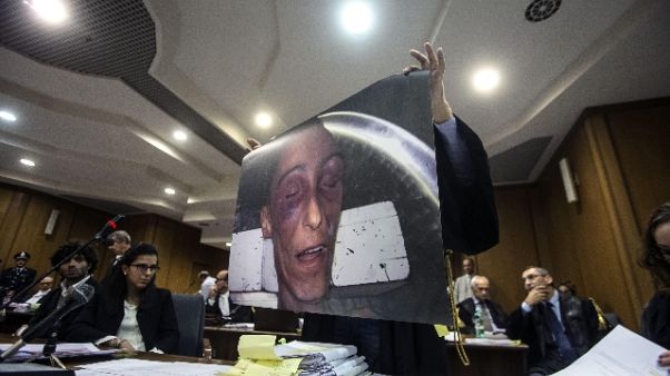 Cucchi:teste Penitenziaria,era tumefatto Cucchi:teste Penitenziaria,era tumefatto