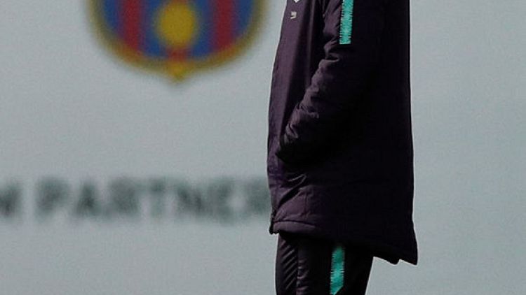بالبيردي يمدد عقده مع برشلونة "لينهي الصخب" حول مستقبله