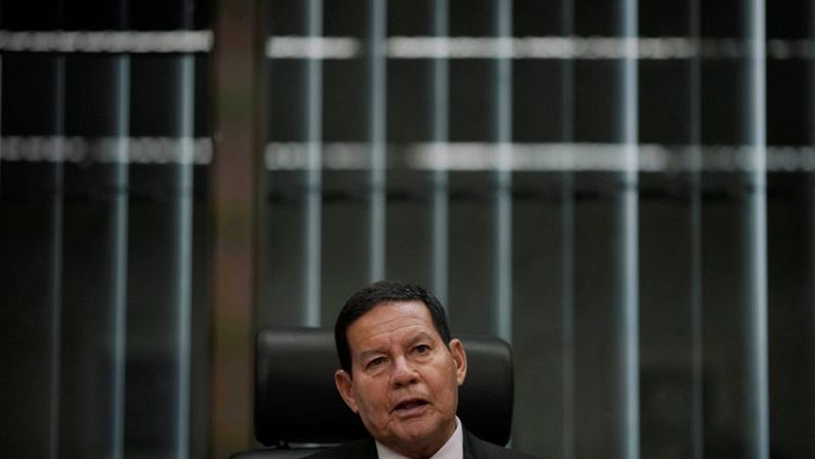 نائب رئيس البرازيل يطلب من الرئيس كبح زمام أبنائه