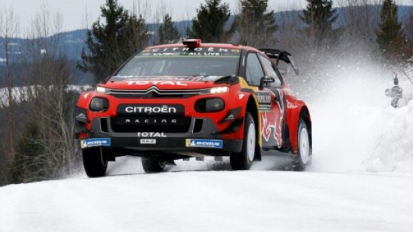 Rallye de Suède: Ogier abandonne après une sortie de route Rallye de Suède: Ogier abandonne après une sortie de route