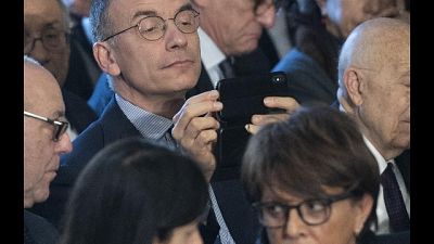 E. Letta scherza su libro di Renzi E. Letta scherza su libro di Renzi