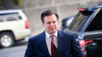 Enquête russe: jusqu'à 24 ans requis contre l'ex-directeur de campagne de Trump